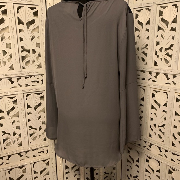 FADED GLORY SUPER NICE SILVER GRAY VELVET & SHEER LIGHTWEIGHT STRETCHY TOP - Picture 5 of 7